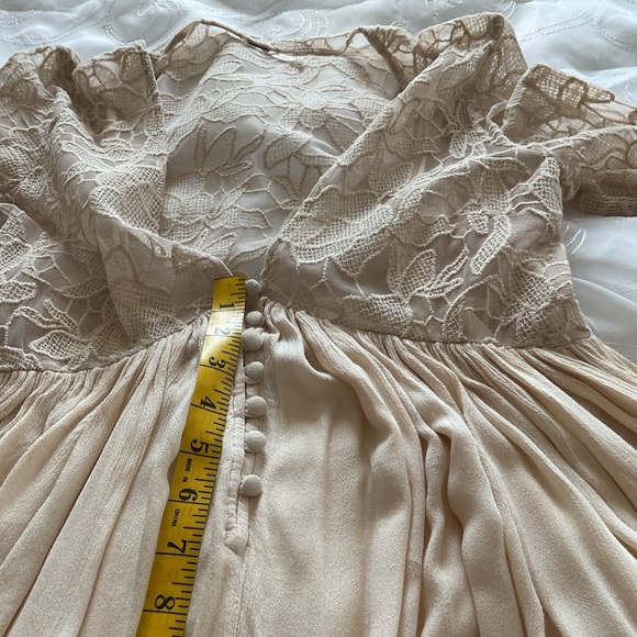 Free People Women’s Small Beige Bell Sleeve Mini Dress - Picture 11 of 14